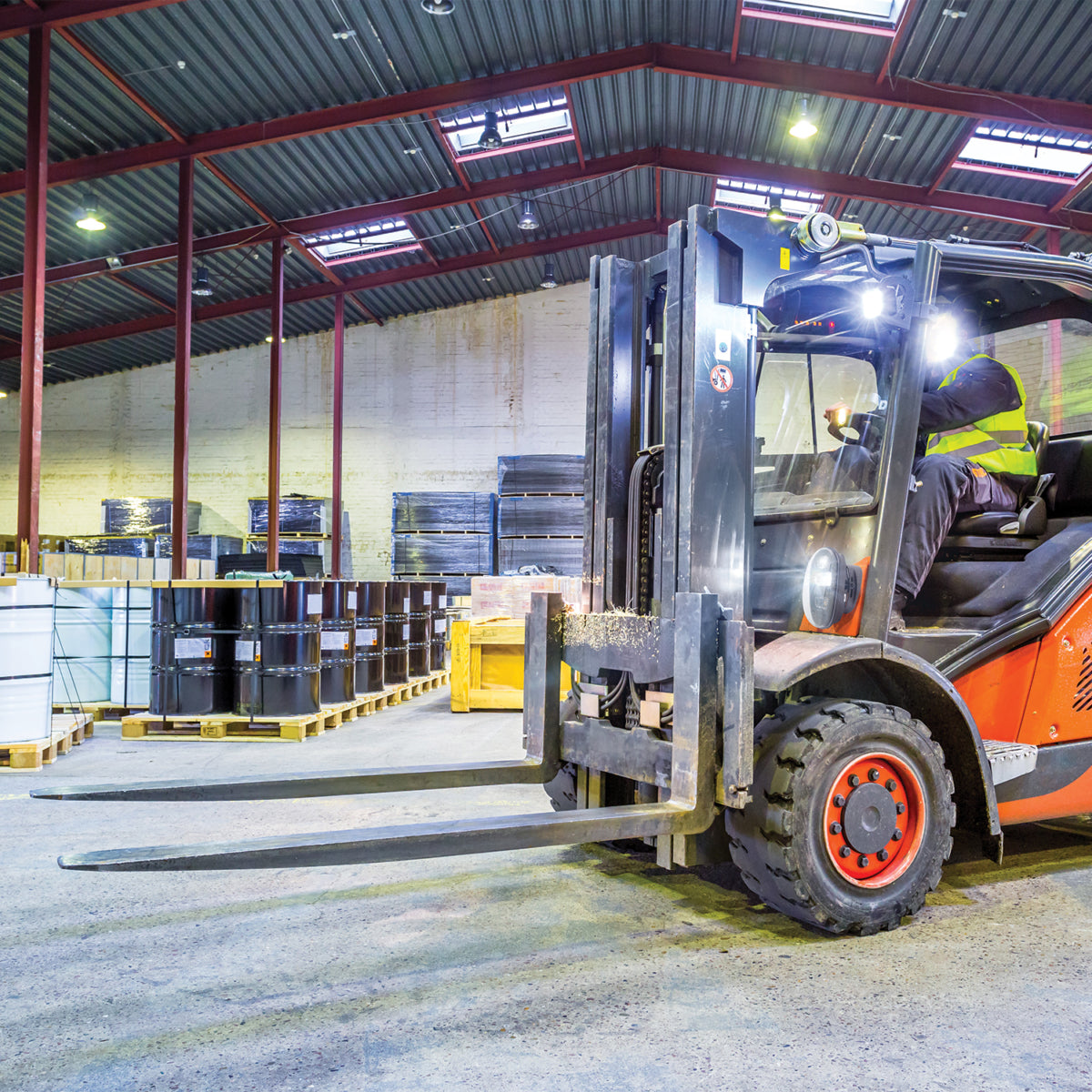 J.W. Speaker 517 - LED Trucklampa