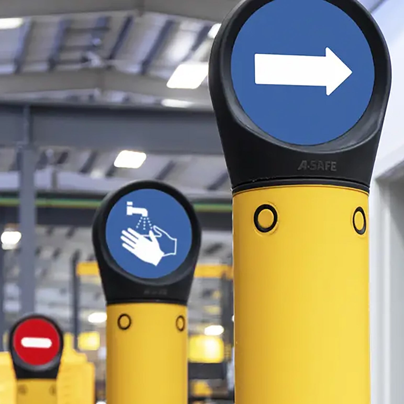 Skyltpost – Tydlig och säker vägledning i industrimiljöer